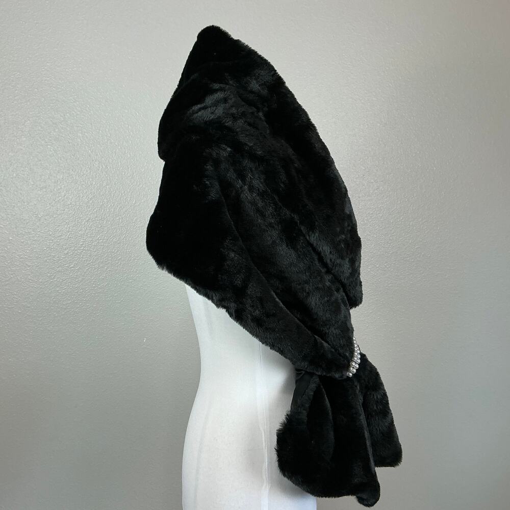 Adrianna Papell Black Faux Fur Shoulder Wrap Stole with Pearl Accent One Size - Picture 4 of 10